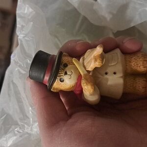 Enesco holiday bear playing Christmas music vintage